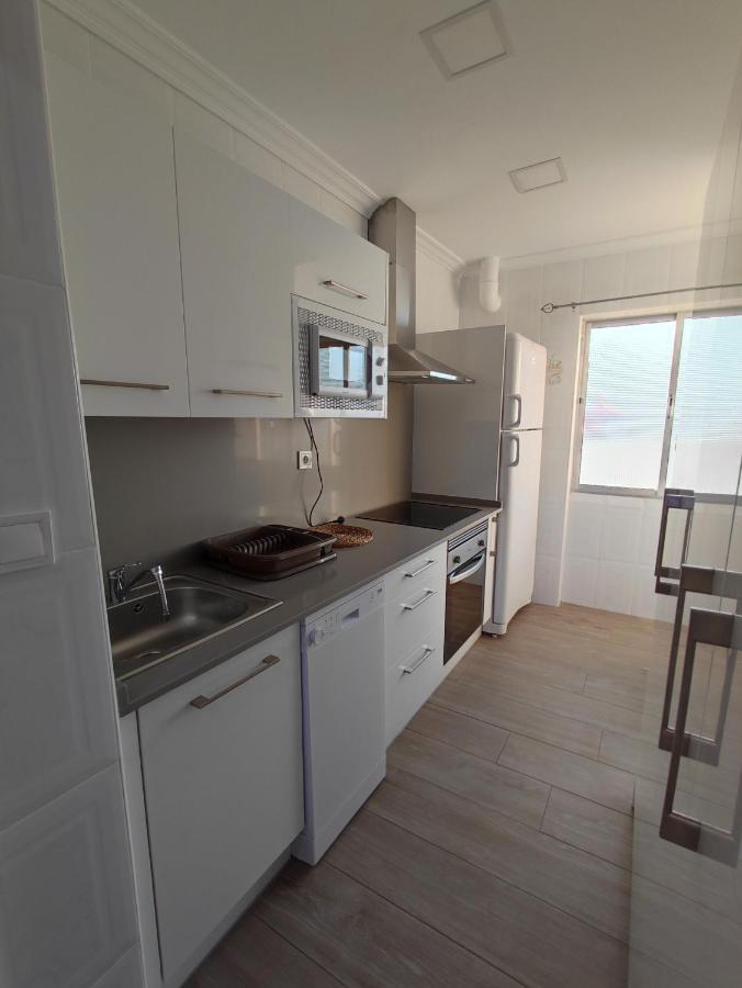 Precioso Apartamento 3 Dormitorios, Aire Acondicionado Menos 10 Min A Pie Feria Jerez De La Frontera Exterior photo