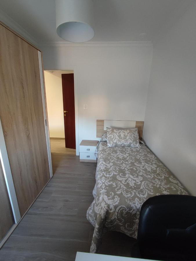 Precioso Apartamento 3 Dormitorios, Aire Acondicionado Menos 10 Min A Pie Feria Jerez De La Frontera Exterior photo
