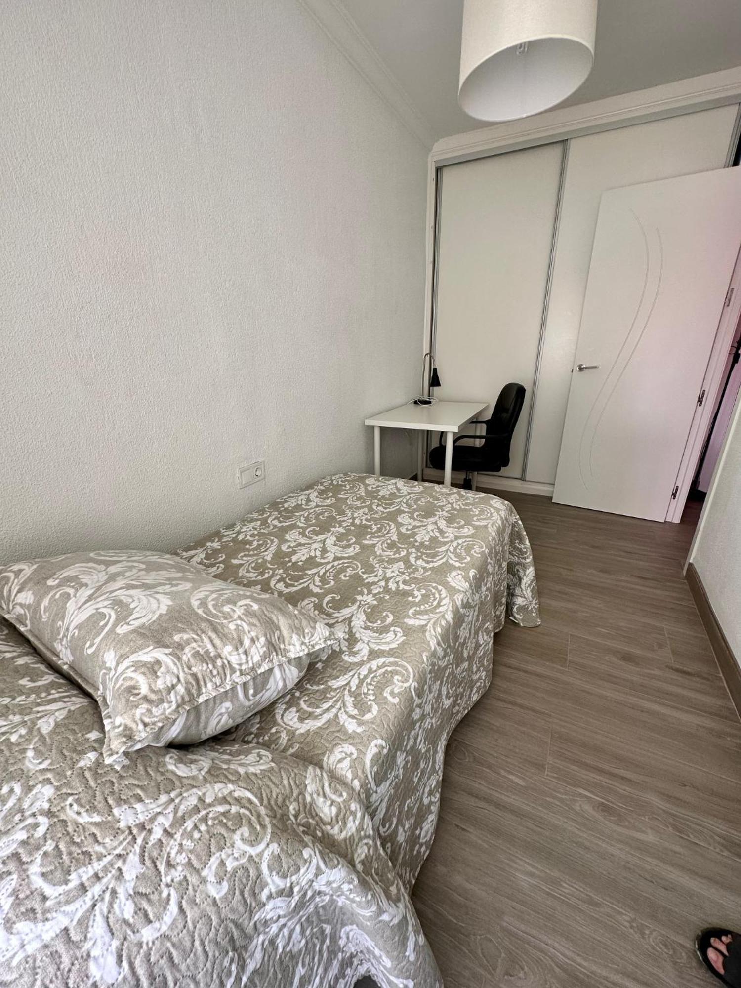 Precioso Apartamento 3 Dormitorios, Aire Acondicionado Menos 10 Min A Pie Feria Jerez De La Frontera Exterior photo